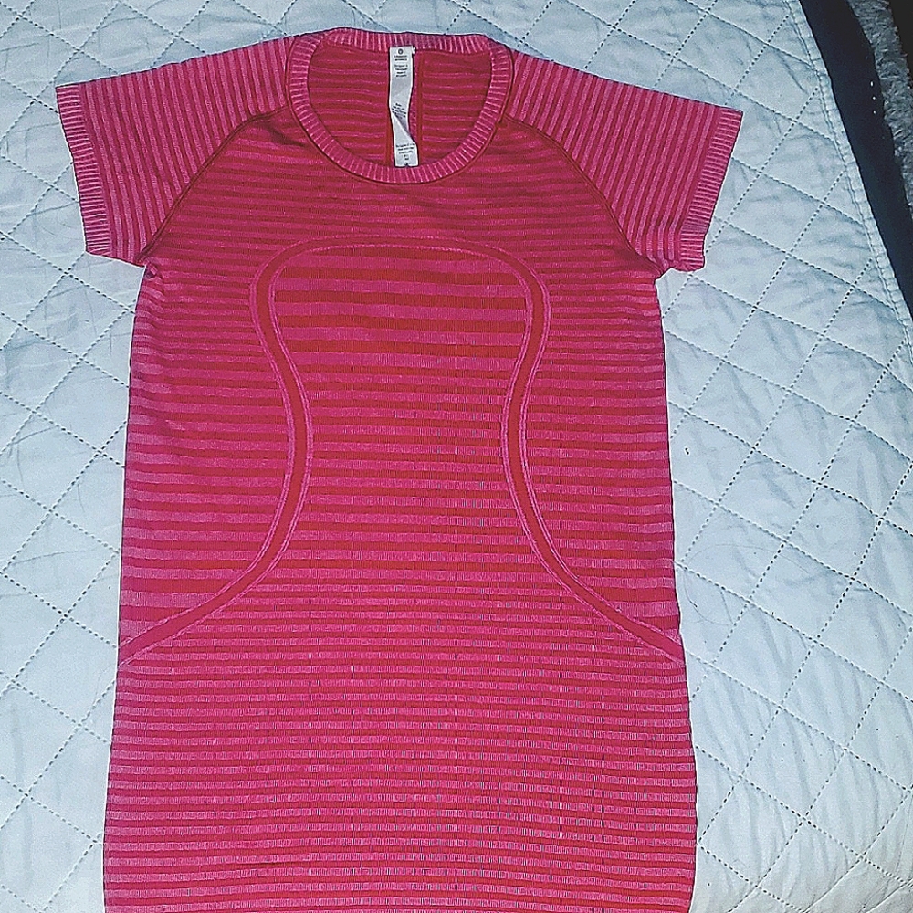 Swiftly tech top